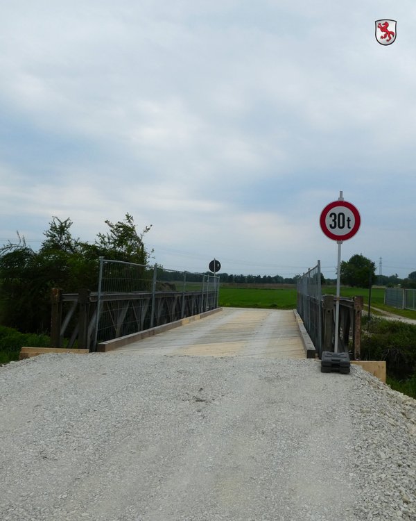 Behelsbrücke am Teilungswehr