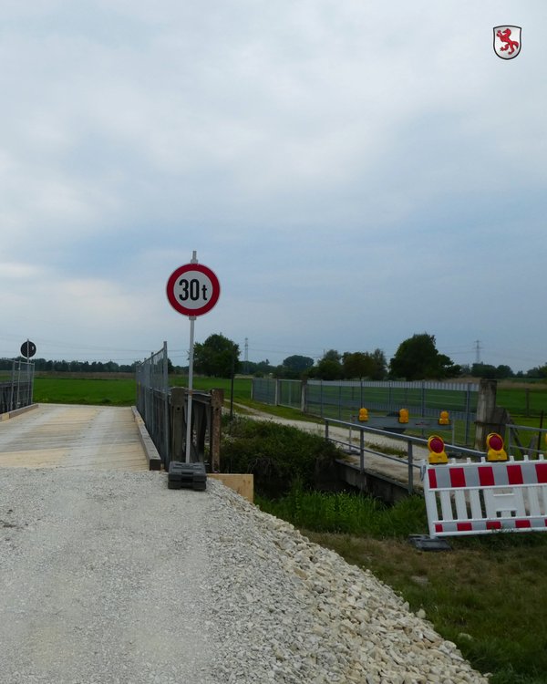 Behelsbrücke am Teilungswehr